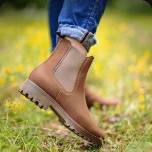 Thursday Boot Company Legend Chelsea Boots